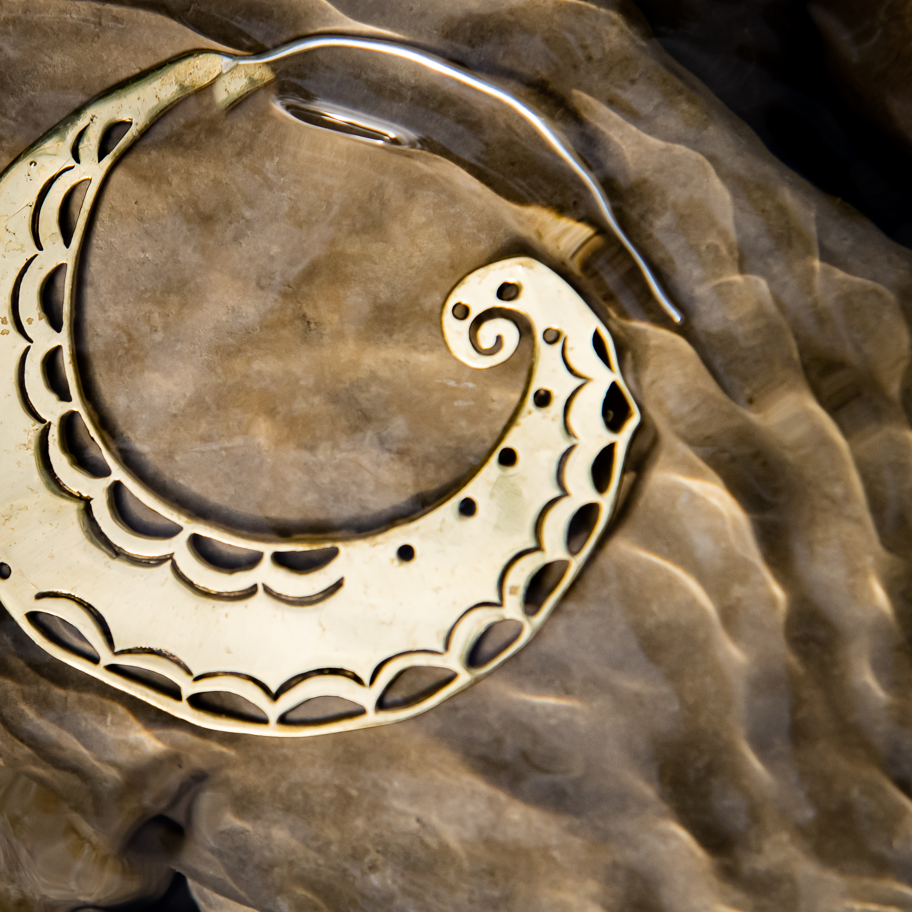 spiral moon bronze